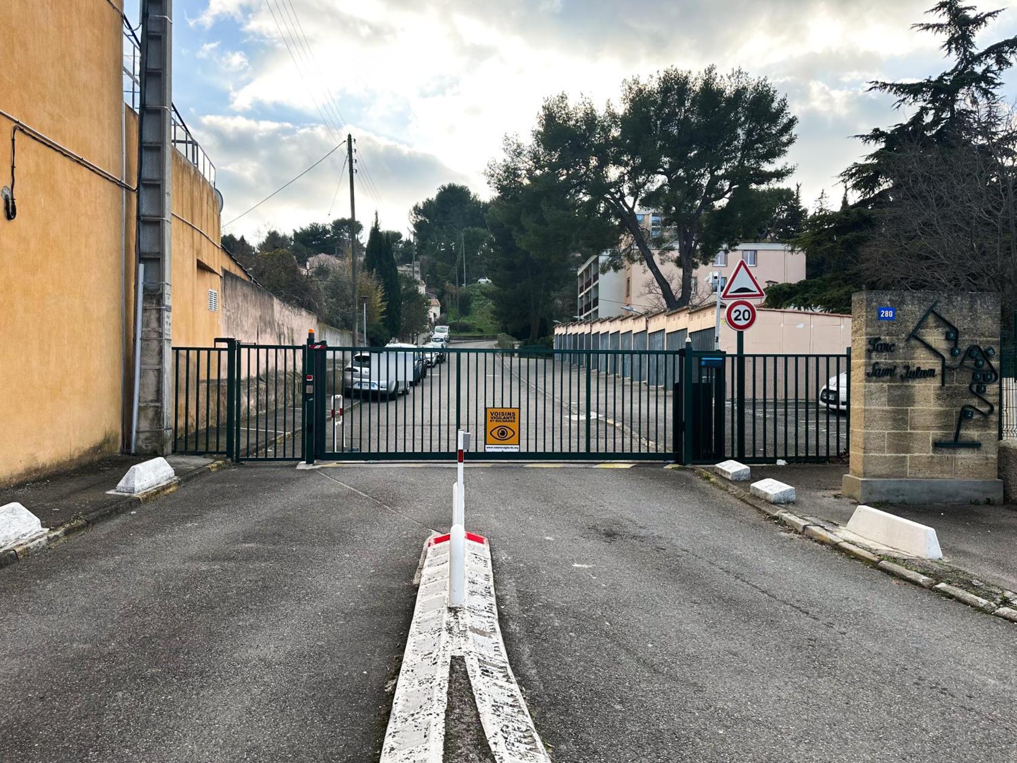 Le Niou, Appartement Avec Parking Gratuit Marselha Exterior foto